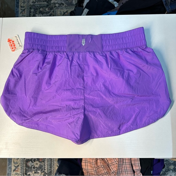 Free People Movement Shorts Womens Large Purple Athletic Nylon Pull On Stripe - Picture 7 of 9